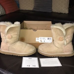 Bailey Button Sand Ugg Boots